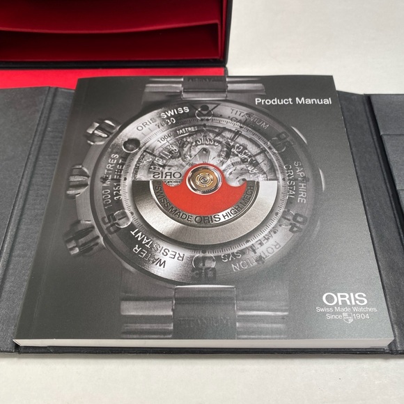 Men’s Oris Aquis Date 43mm Watch - Picture 13 of 16